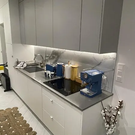 Sea & Z Basenem Silence