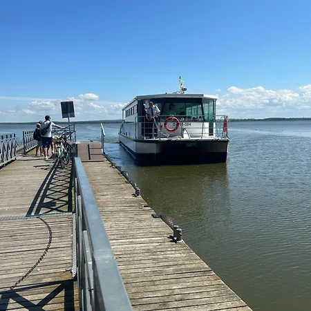 Sea & Z Basenem Silence