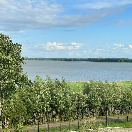 Sea & Z Basenem Silence アパート *