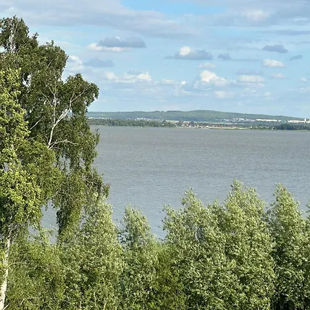 Sea & Z Basenem Silence