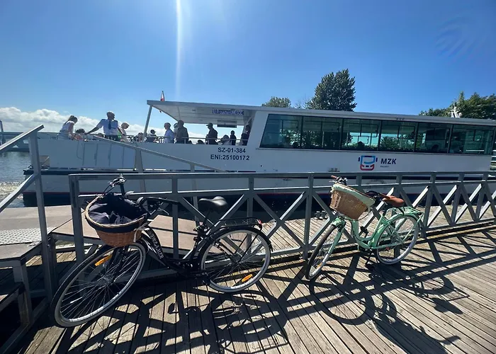 Sea & Z Basenem Silence